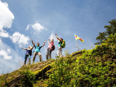 Personen auf dem Himmelsfelsen